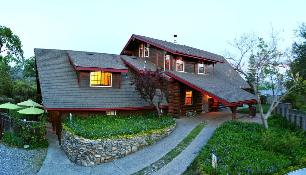 Nature'S Inn Bed And Breakfast Ahwahnee Exterior photo